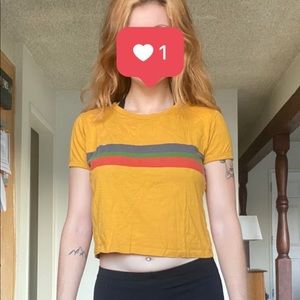 Yellow geometric stripe t shirt